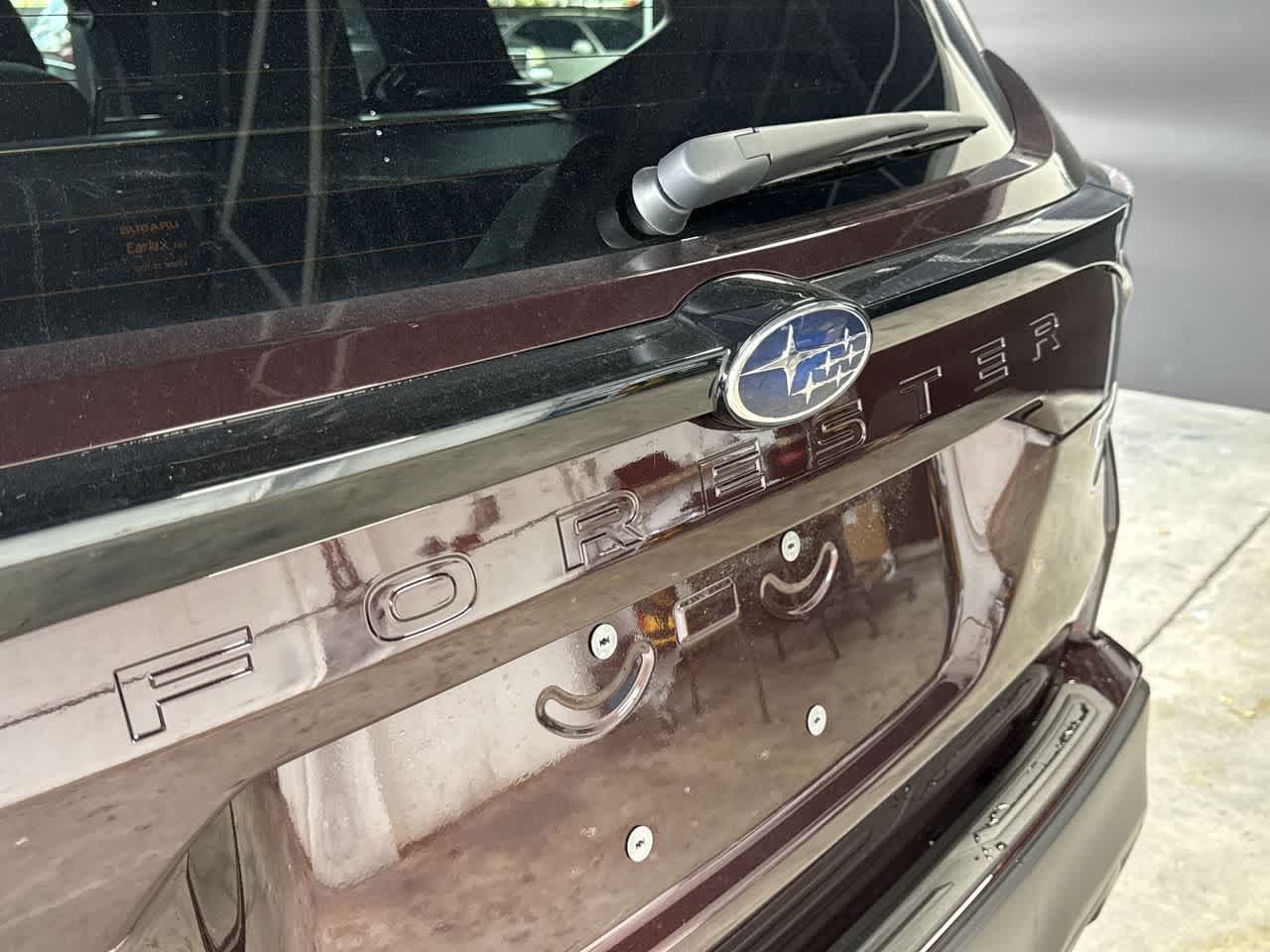 2026 Subaru FORESTER Premium Hybrid