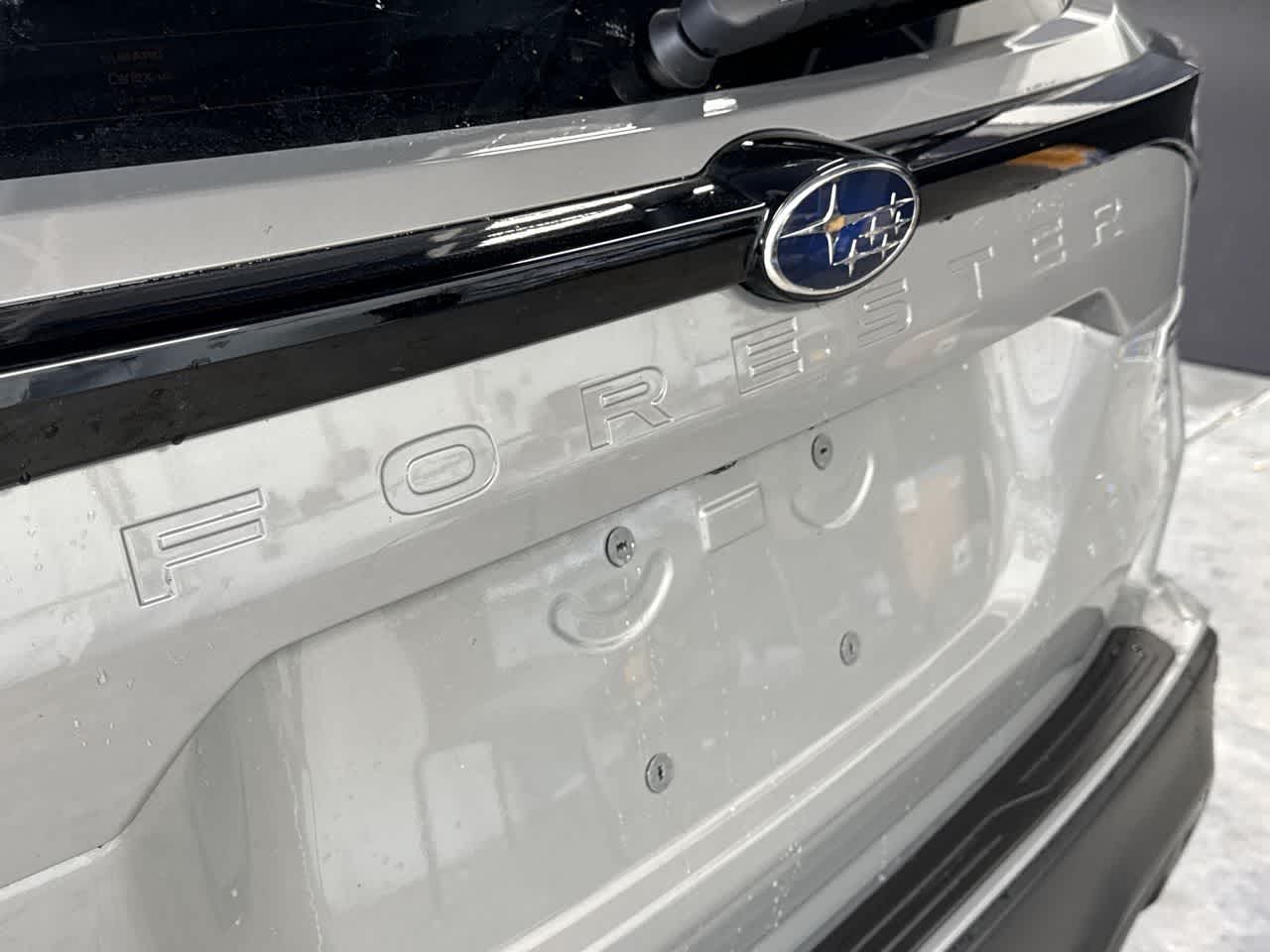 2026 Subaru FORESTER Touring Hybrid