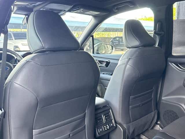 2025 Subaru FORESTER Touring Hybrid