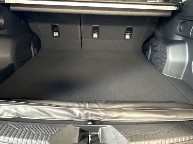 2025 Subaru FORESTER Touring Hybrid