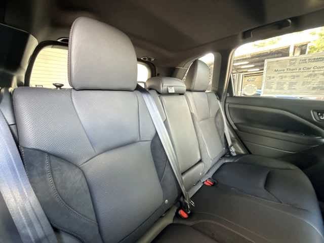 2025 Subaru FORESTER Touring Hybrid